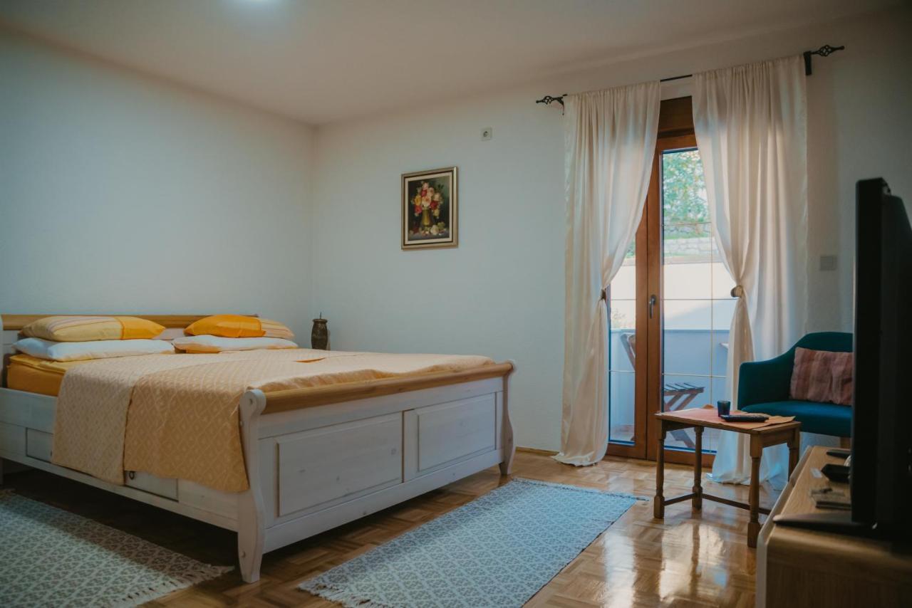 Almira Appartement Tuzla Buitenkant foto